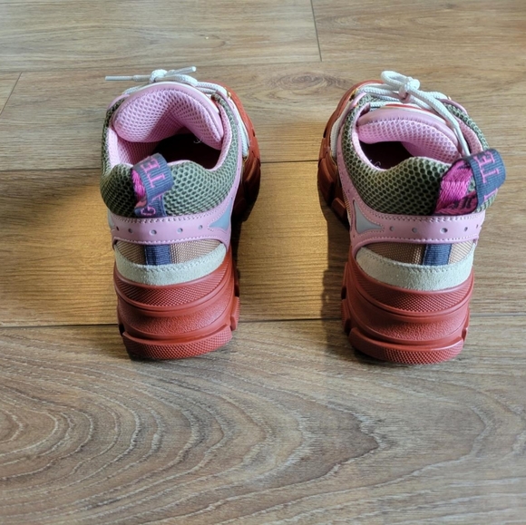 Gucci-W-Pink Flashtrek Sneaker Hiking boot - Picture 5 of 8